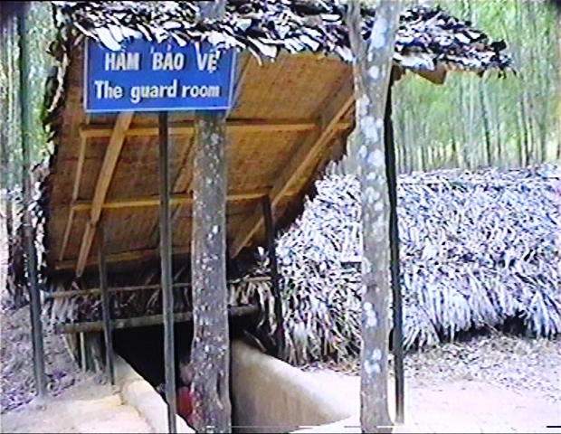 Die Tunnel von Cu-Chi, Zufluchtsort der Vietcong